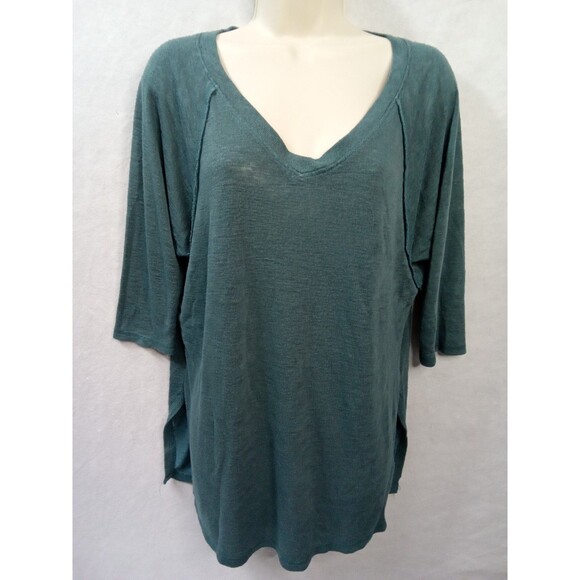 Wallflower Tops - Wallflower Green Small 3/4 Sleeve‎ V Neck